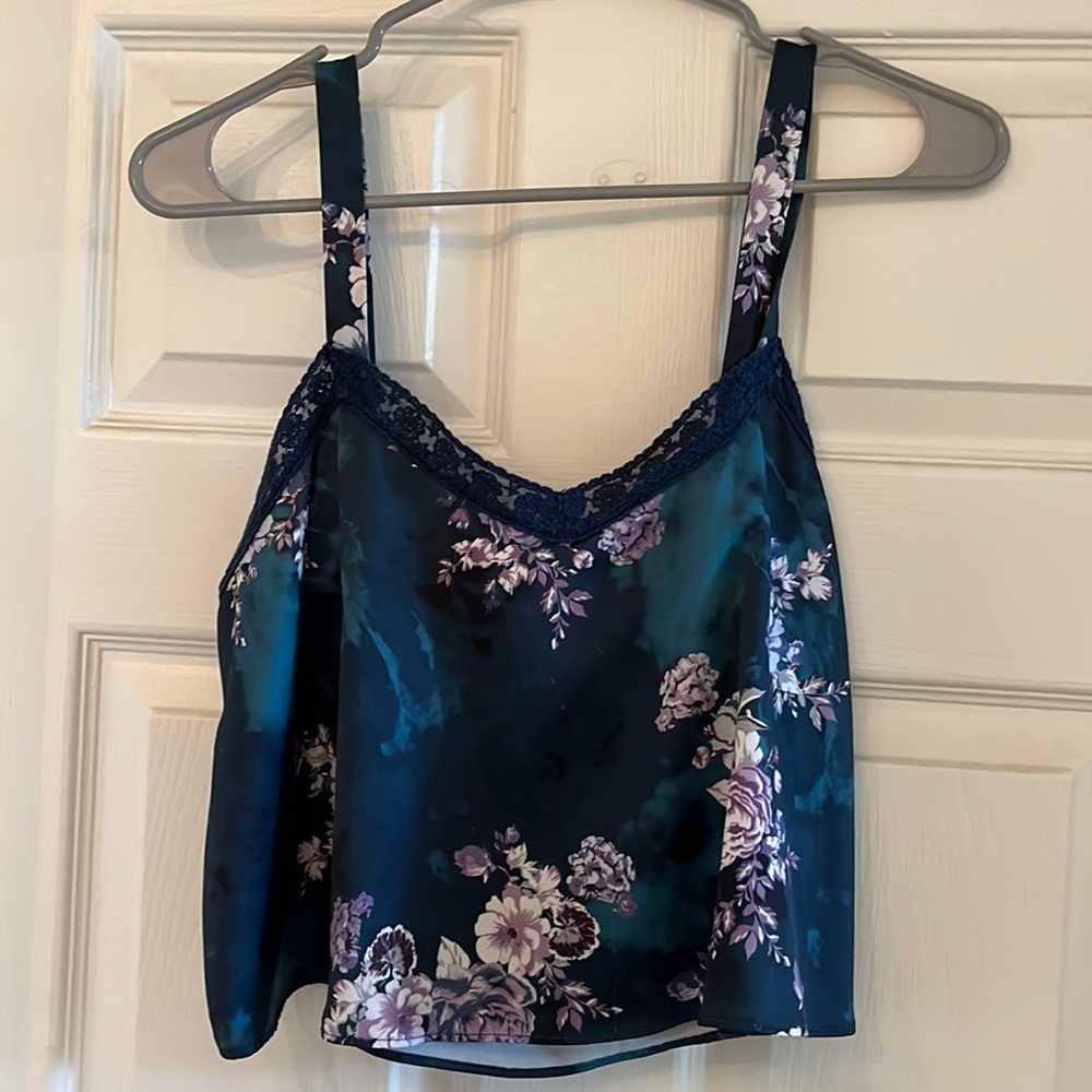 Urban outfitters cropped top